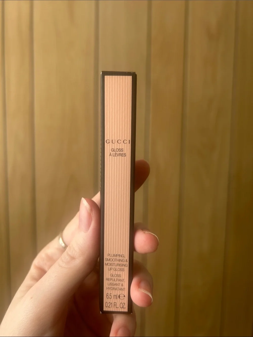Gucci clear gloss in 117